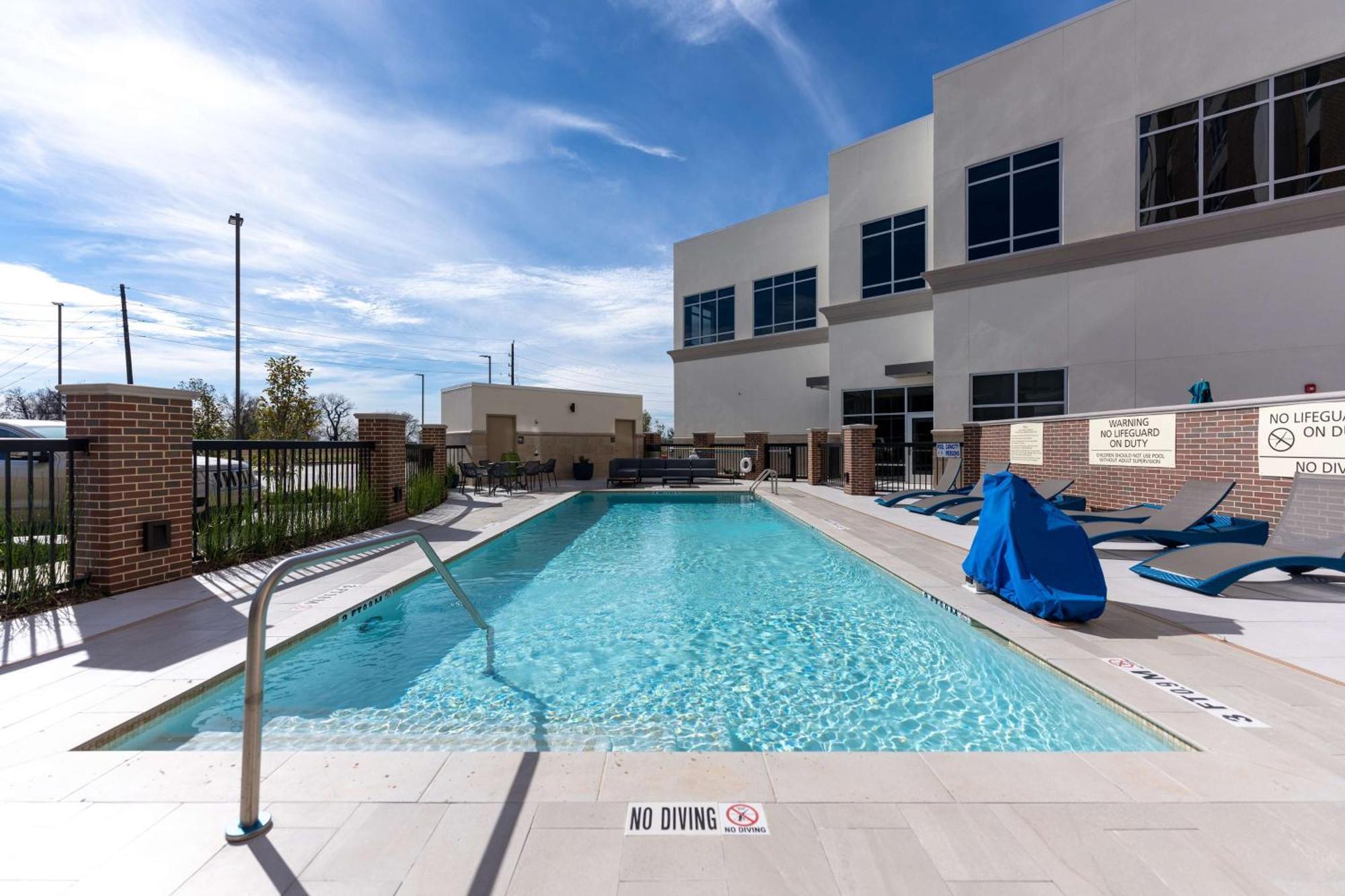Hampton Inn & Suites Sugar Land, Tx Exterior photo